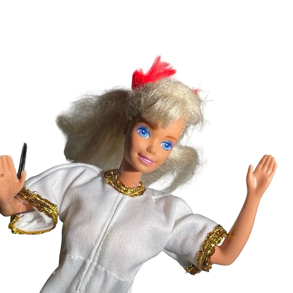 Vintage Barbie Twist N Turn TNT Doll 1966 Malaysia Bendable Legs Blonde